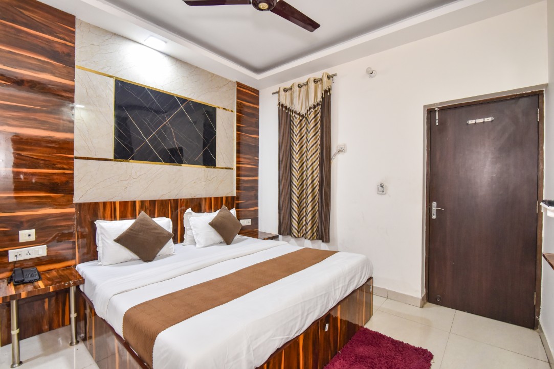 Deluxe Room Hotel Star Metro Inn, Amritsar